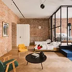 LaRry BirD !! 93 m Apartment z Sauną