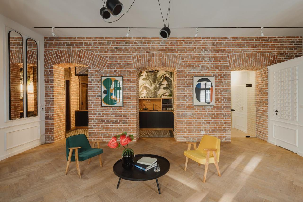Larry Bird !! 93 M Z Sauną Apartament *